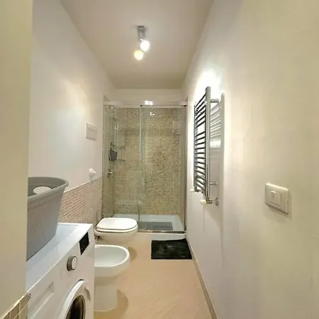 Ama Home-intero Con Terrazza Palermo-politeama פלרמו